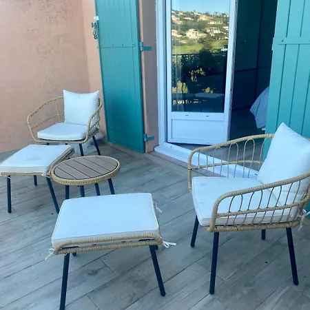 Holiday home Nichee Sur Golf Et Piscine *